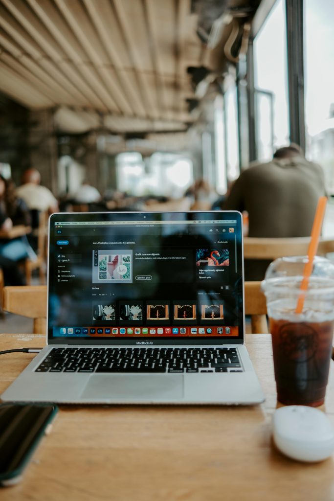 freelance iş nedir , freelancer nasıl olunur , freelancer olmak